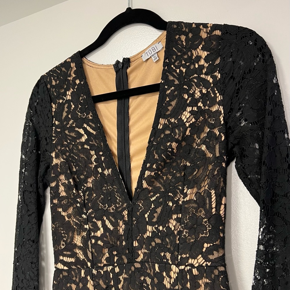 Tobi Long Sleeve Cocktail Dress | XS, Black Lace - Picture 3 of 4
